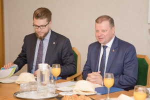 LRVK_20180418_0005